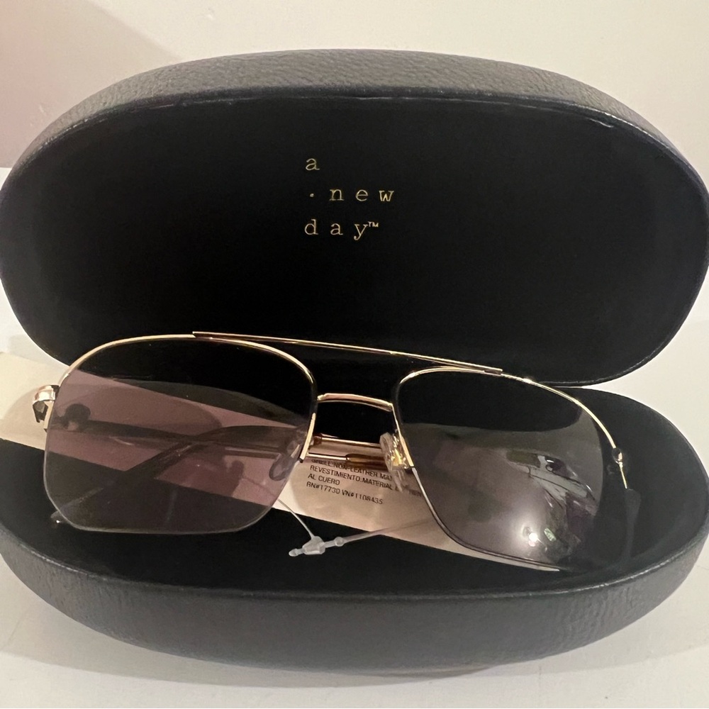 Brand new women sunglasses with case